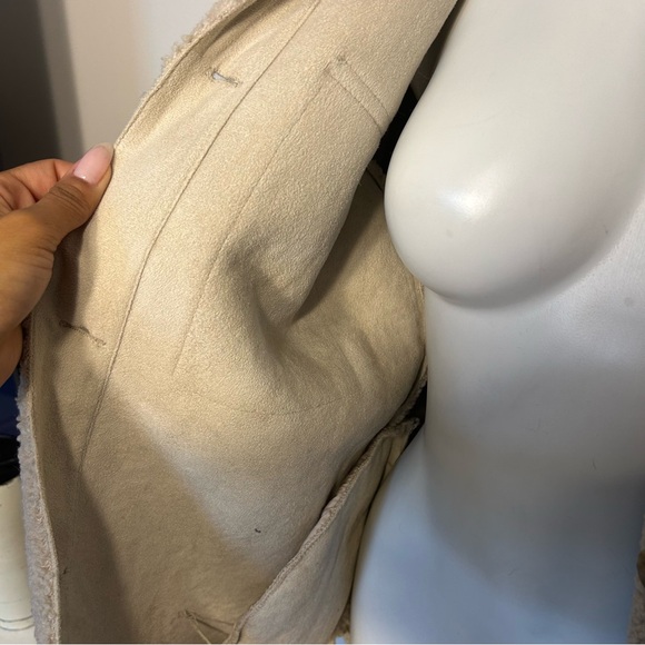 Shearling Shacket - Cream - Picture 6 of 8